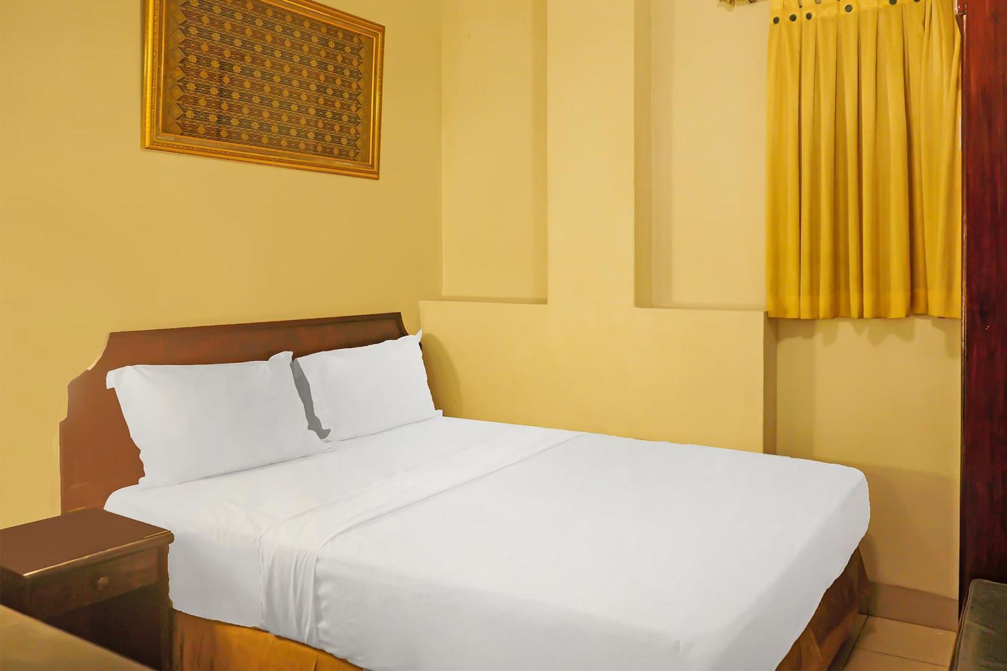 Super Oyo Collection O 92690 Hotel Limas 巨港 外观 照片